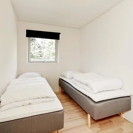 10 Person In Dragor-by Traum * Dragør